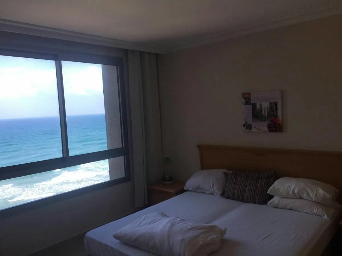 Apartment By The Sea Haifa 0*,  Israel