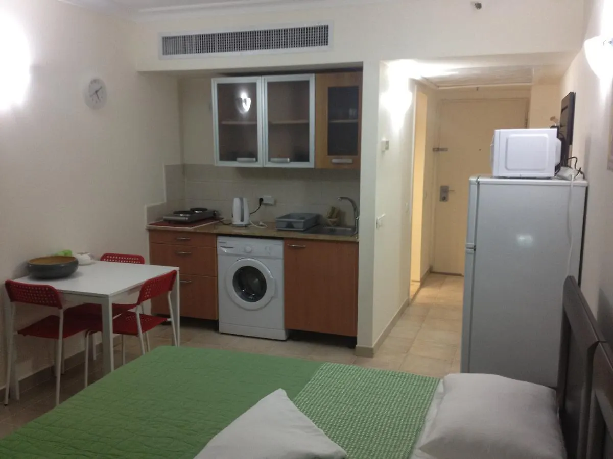 Apartment By The Sea Haifa