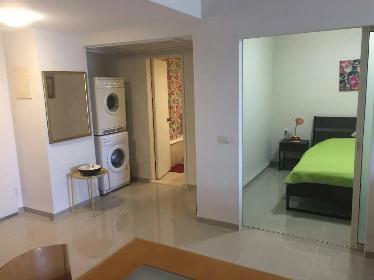 Apartment By The Sea Haifa